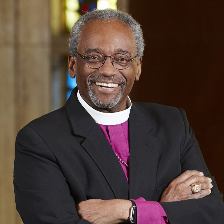 Curry_official_md-SQ image