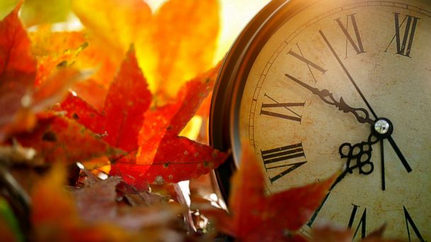 daylight-savings-time-change-fall image