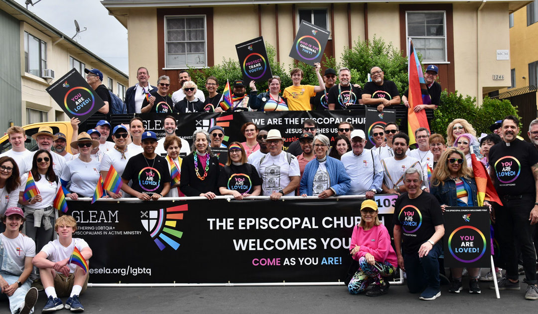 At LA Pride parade, Episcopalians welcome former presiding bishop, celebrate ‘family ties’