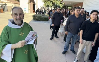 Visiting St. Michael’s Episcopal Church/Iglesia San Miguel Arcángel in Anaheim